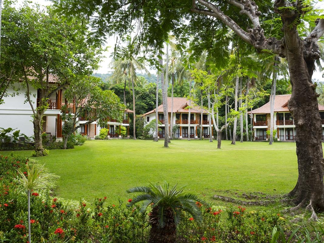 Holiday Resort Lombok Senggigi Exterior foto