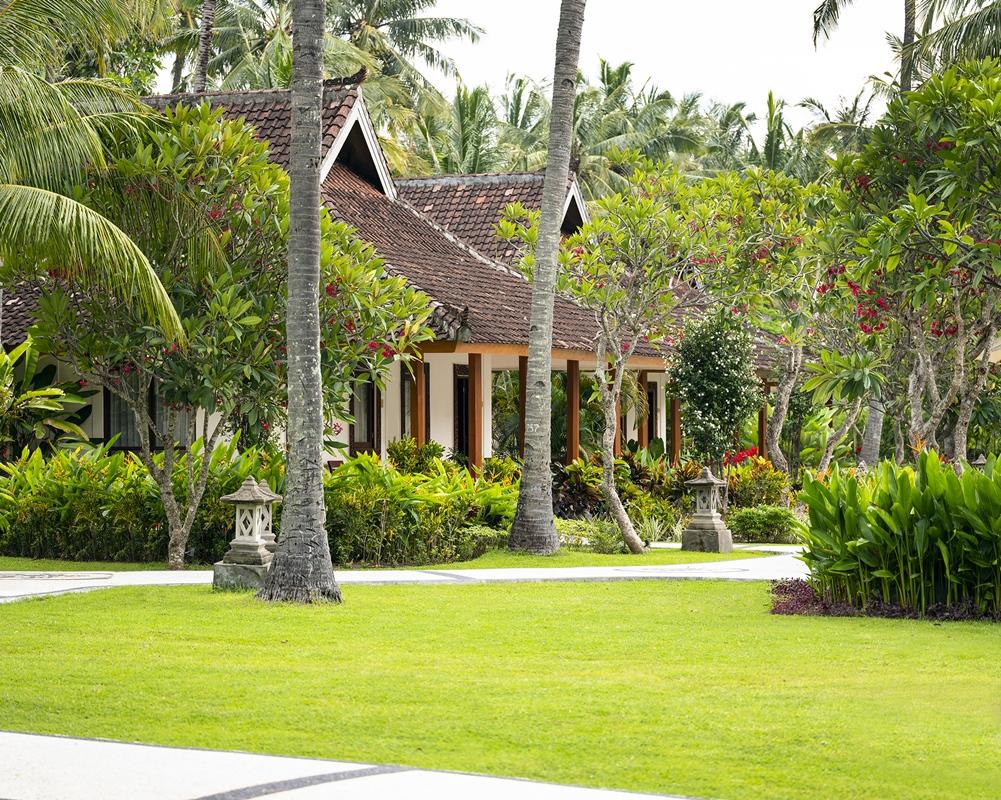 Holiday Resort Lombok Senggigi Exterior foto